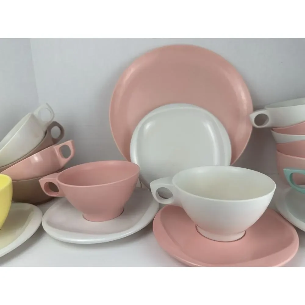 Vtg 20 pc Mallo-Ware Melamine Melmac Dishes PINK! Plates, Cup & Saucers Retro